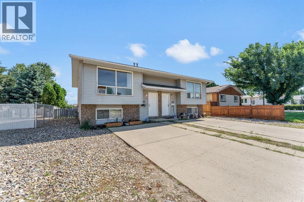 908 Ross Glen Drive Southeast