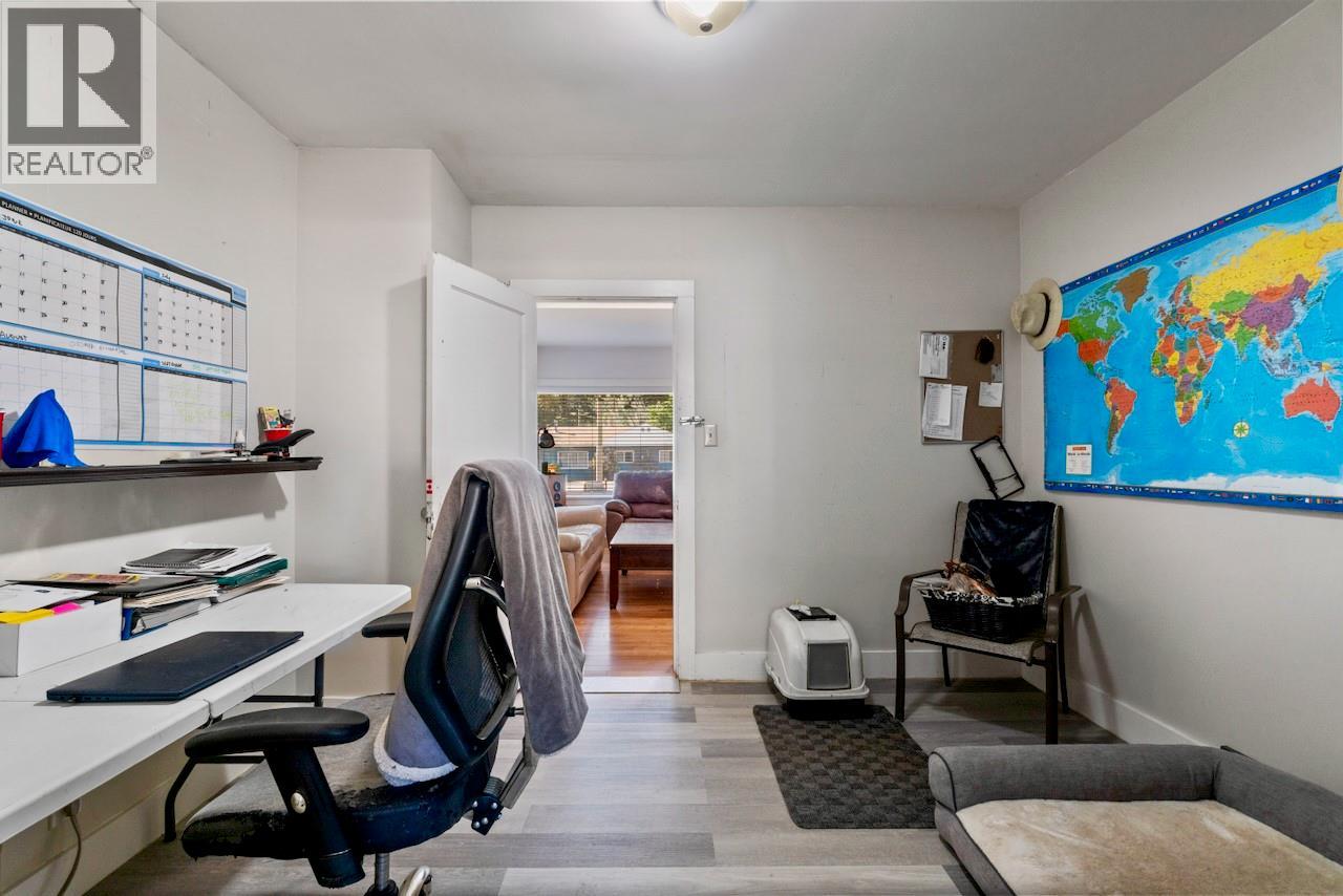 5722 97 Highway N - Image 18