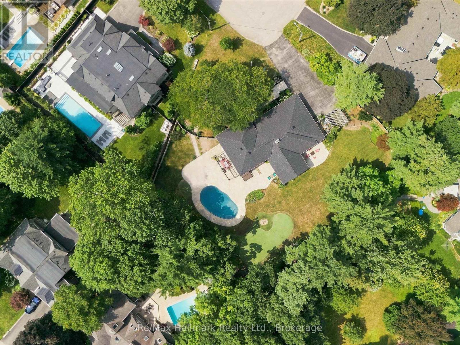 2076 GLENFOREST CRESCENT - Image 48