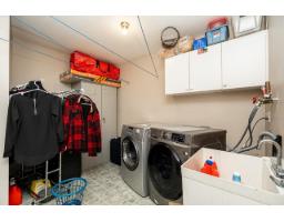 12538 64th Avenue, Surrey, BC V3W1W9 Photo 34