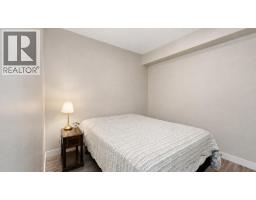 2808 2968 Glen Drive, Coquitlam, BC V3B0C4 Photo 12