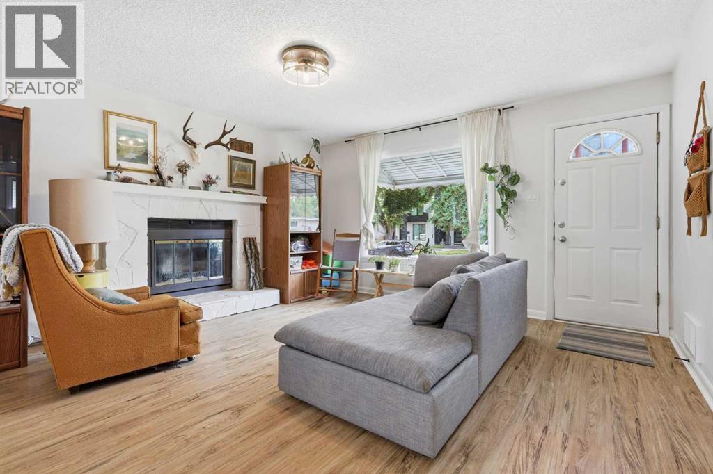 636 55 Avenue Southwest - Photo 5