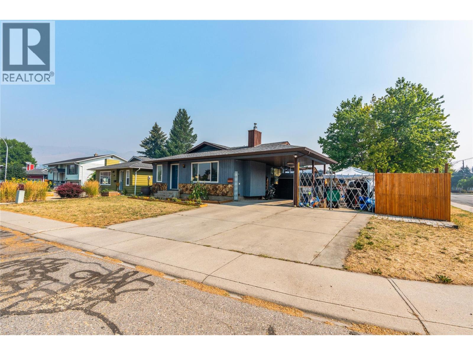2 Bed, 1 Bath House for Sale in Vernon – 5503 South Vernon Court - Image 66