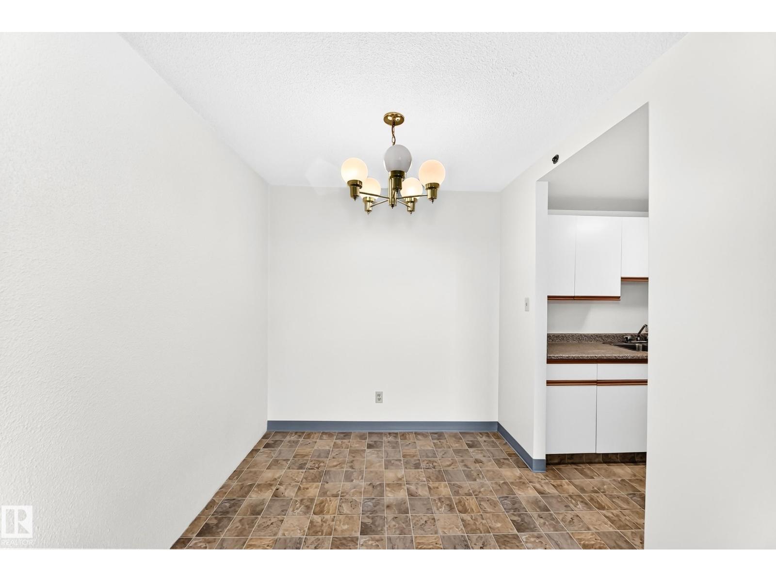 #706 11211 85 ST NW - 14