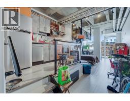 303 1061 Fort St, Victoria, BC V8V5A1 Photo 13