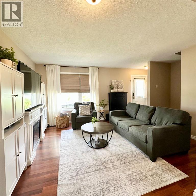 9919 101 Avenue - Photo 10