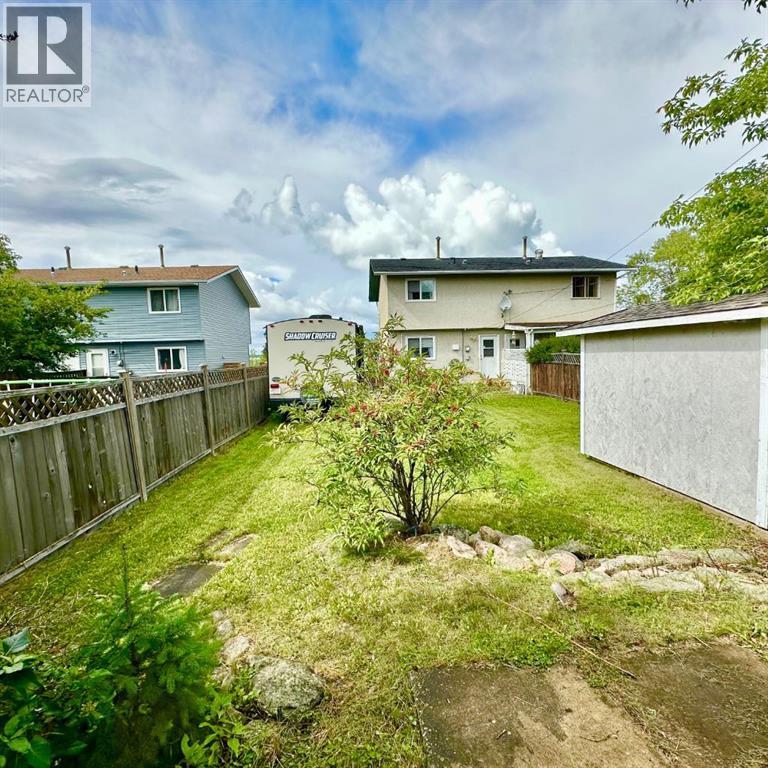 9919 101 Avenue - Photo 31
