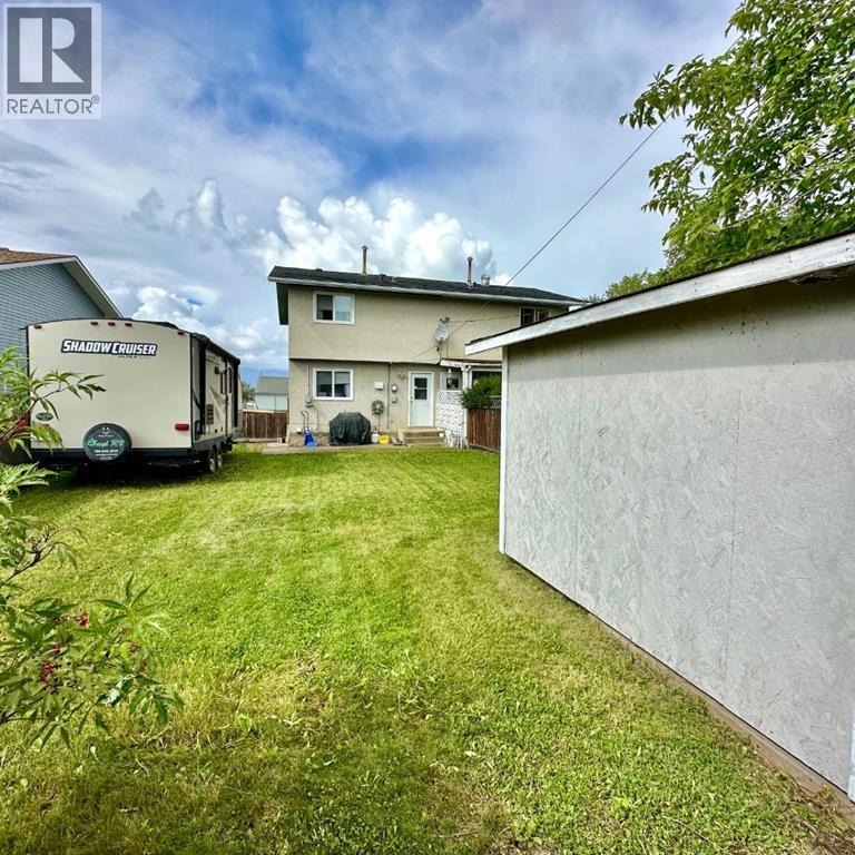9919 101 Avenue - Photo 32