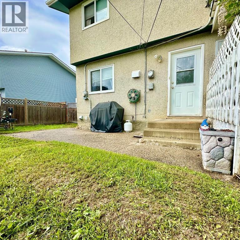 9919 101 Avenue - Photo 34
