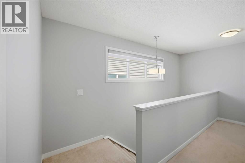 186 Carringvue Park NW - 18