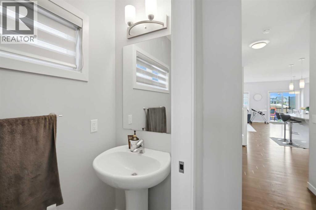 186 Carringvue Park NW - 17