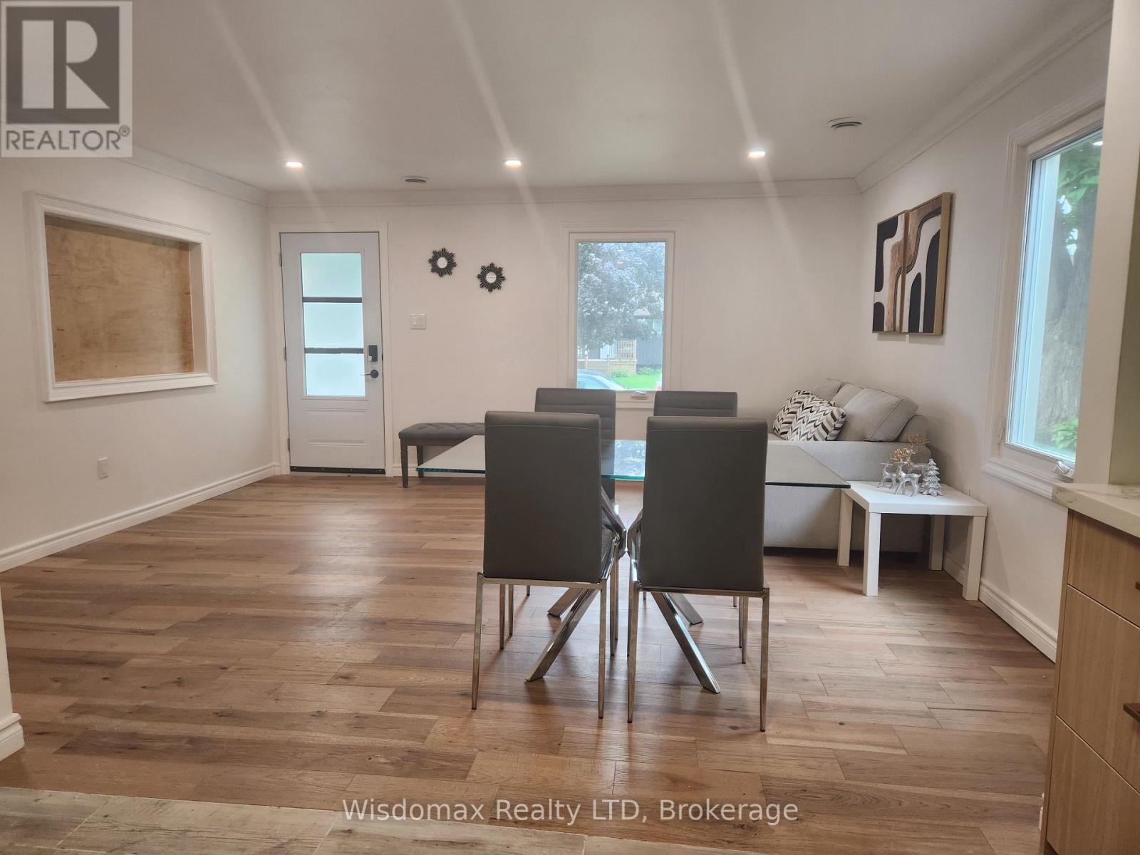 6245 CHURCHILL STREET - Image 4
