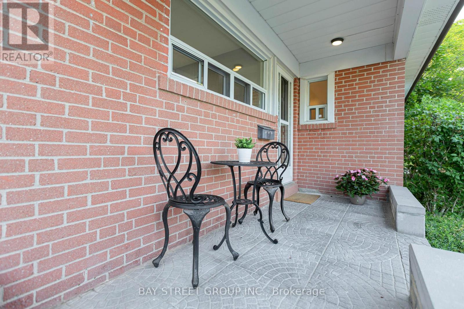 58 BILLINGSGATE CRESCENT - Image 35