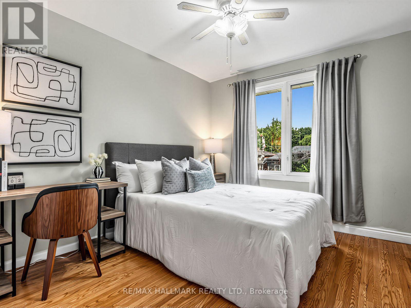 23 LYNNBROOK DRIVE - 22