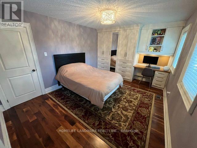 1102 SECRETARIATE ROAD - 24
