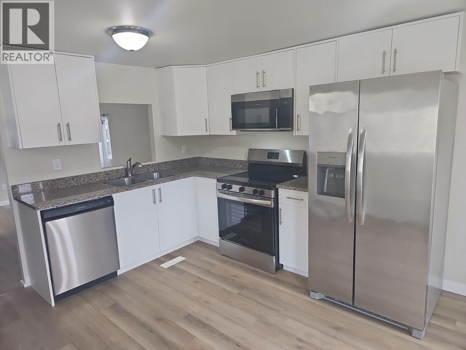 6 2271 FARRELL STREET, Prince George - Image 1