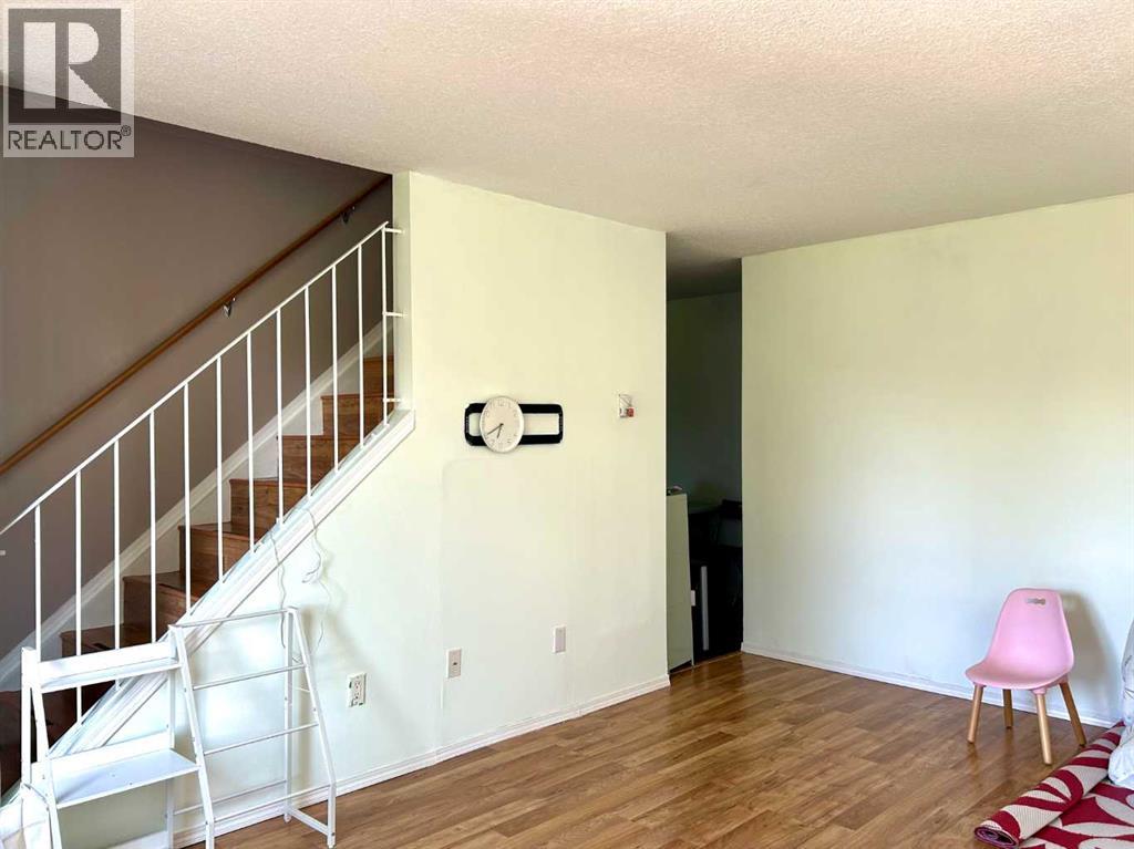 7201 Poplar Drive
