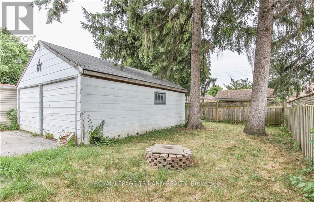 28 BEATTIE AVENUE - 38