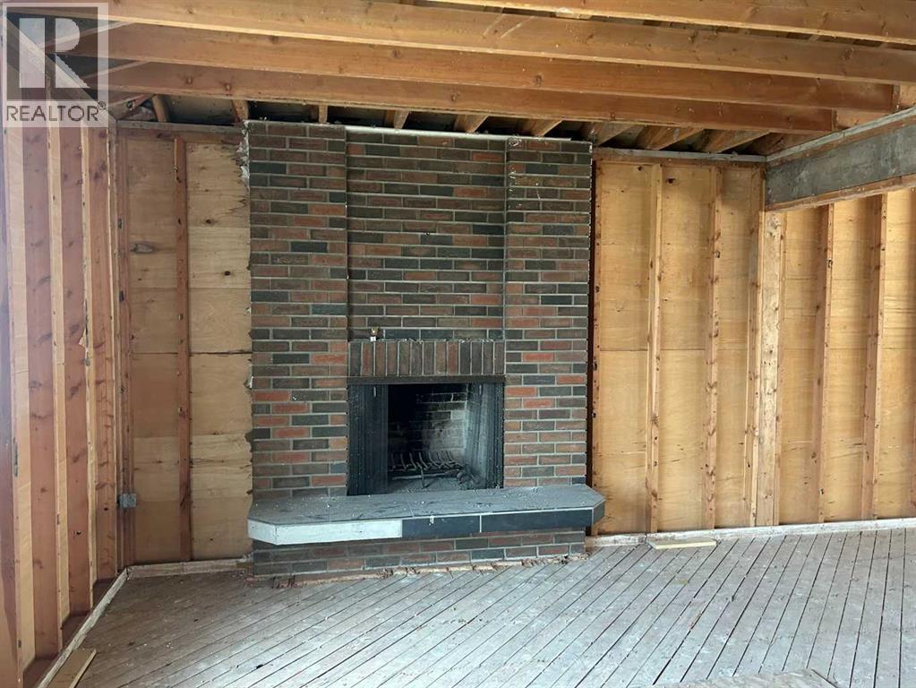1552 Windsor Street Northwest - Photo 6