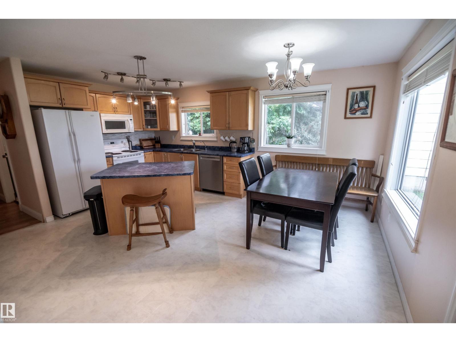 4824 50A ST - 12