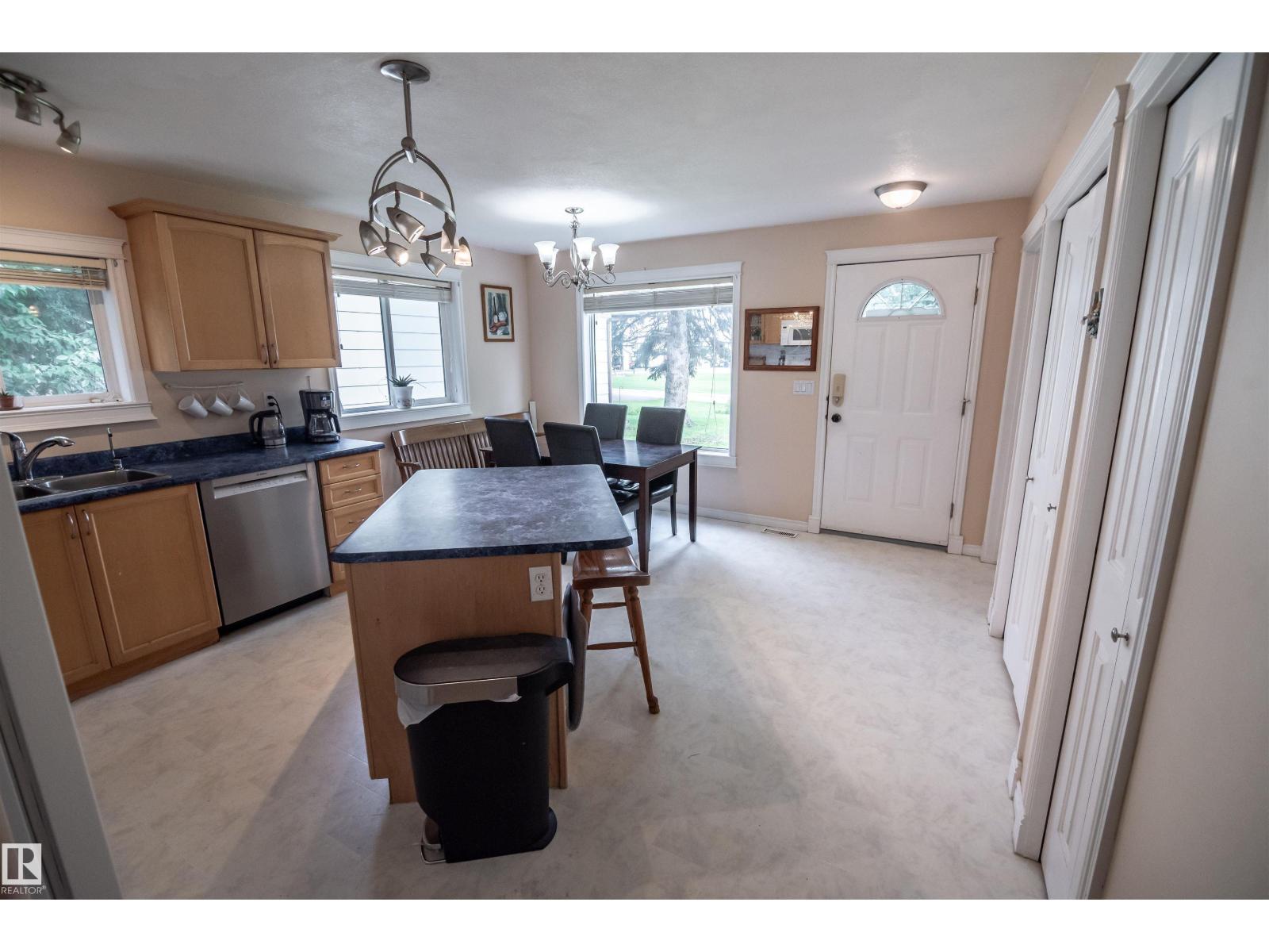 4824 50A ST - 19