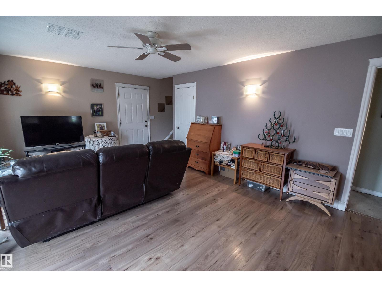 4824 50A Street - Photo 28