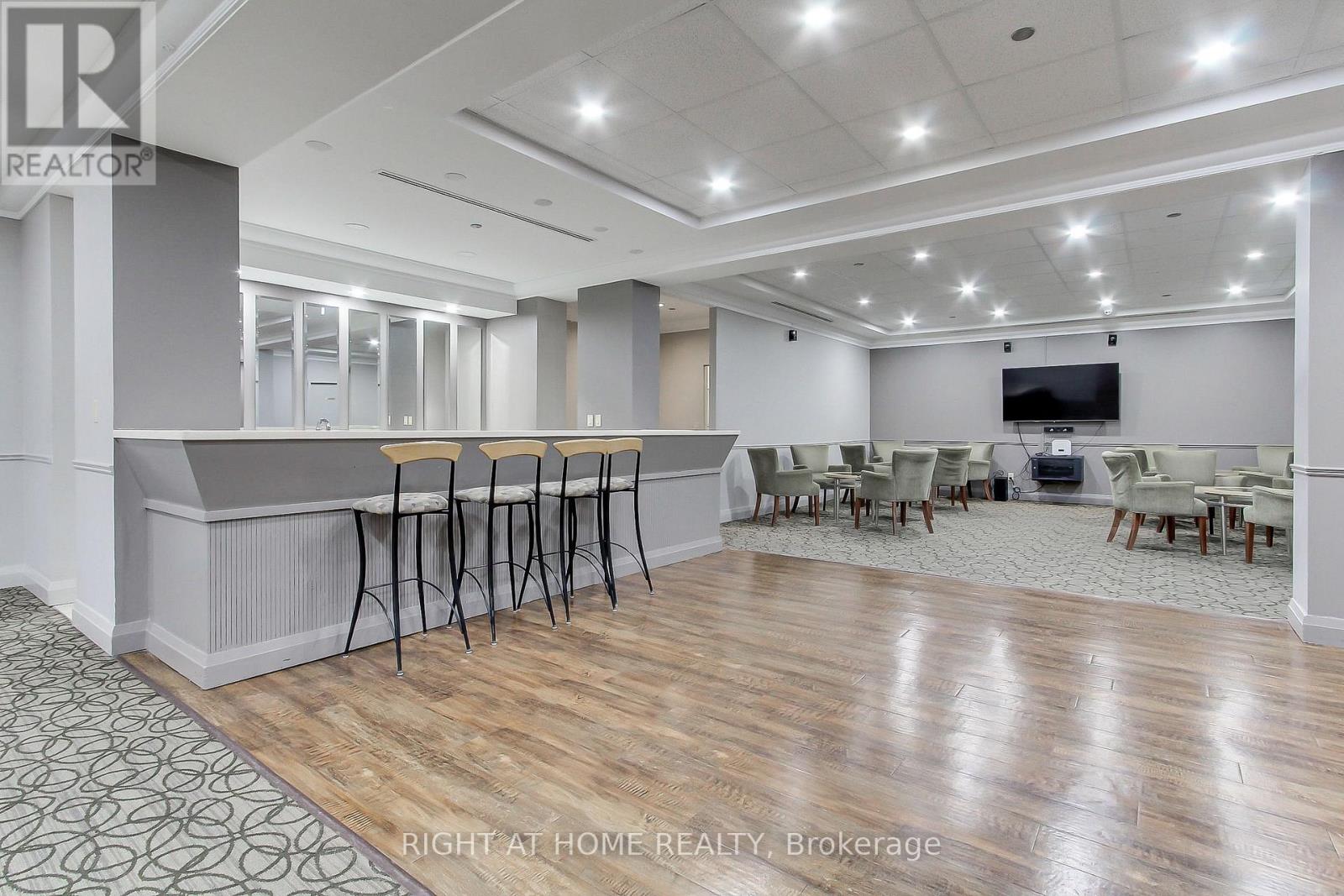 #1002 1140 PARKWEST PLACE - Image 27