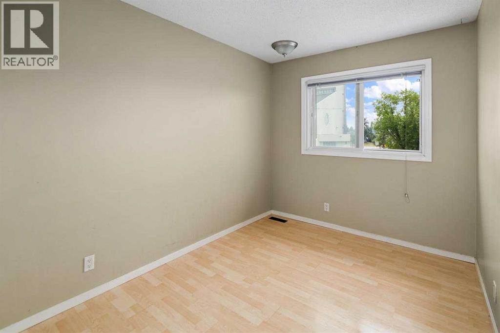 195 Manora Place Northeast - Photo 13