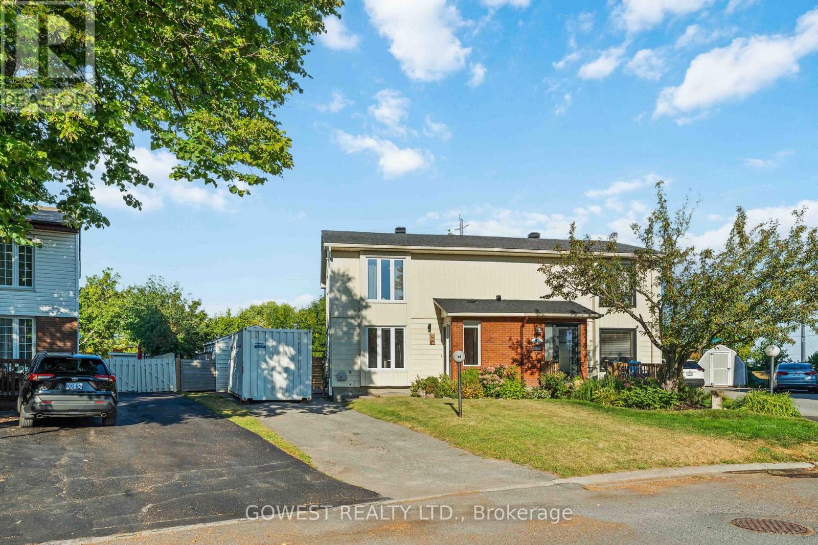 94 FIELDGATE DRIVE - 3