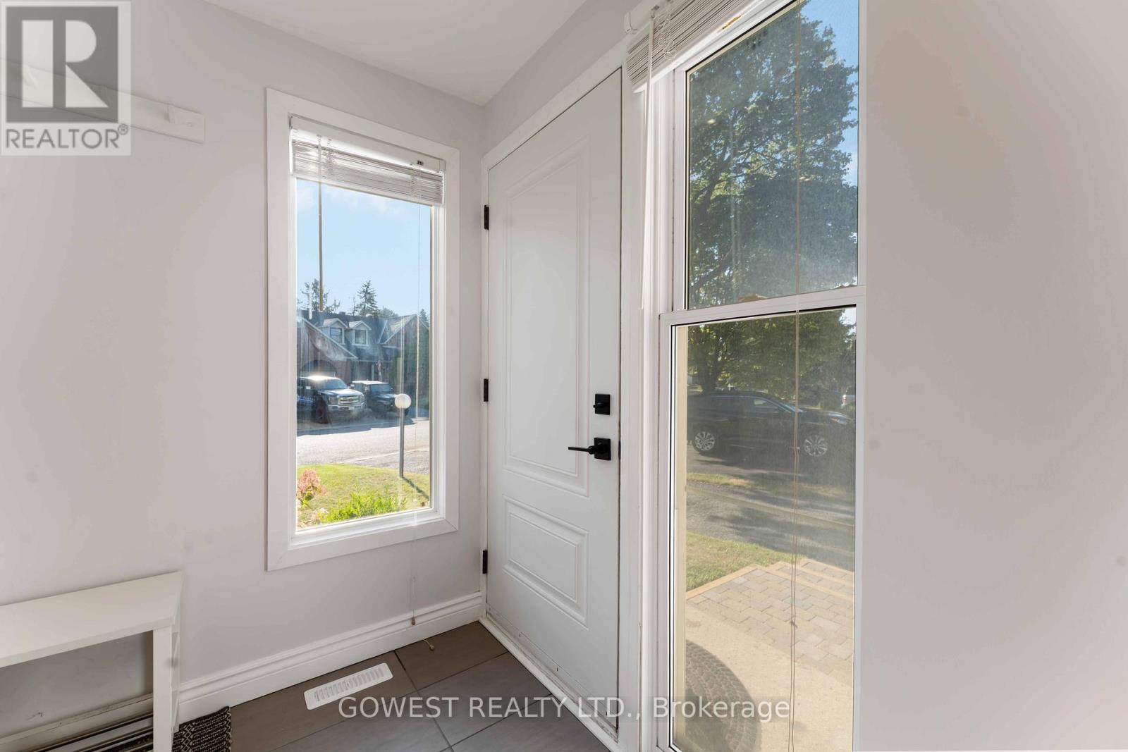 94 FIELDGATE DRIVE - 4