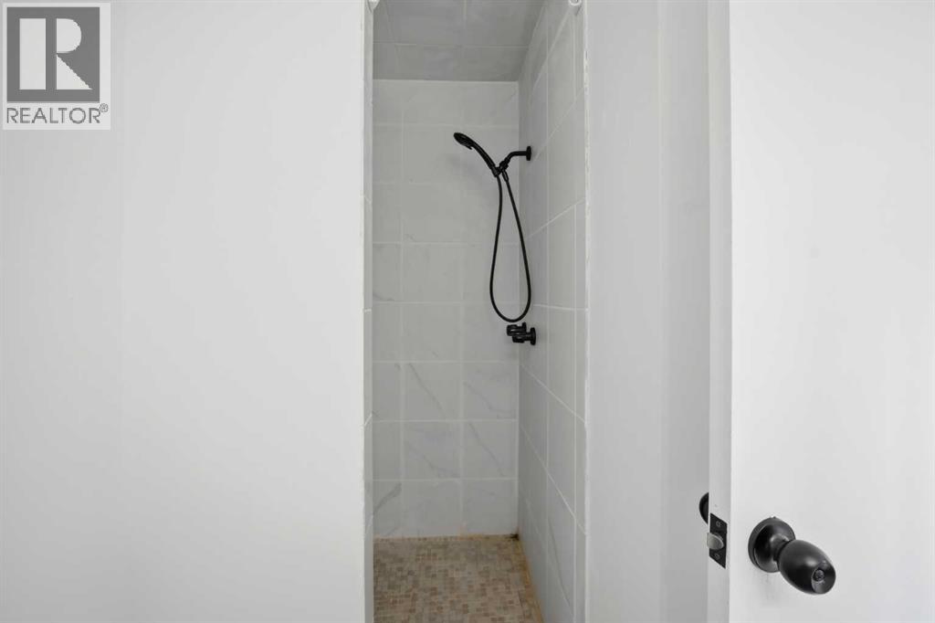 1004 Mckinnon Drive Northeast - Photo 23