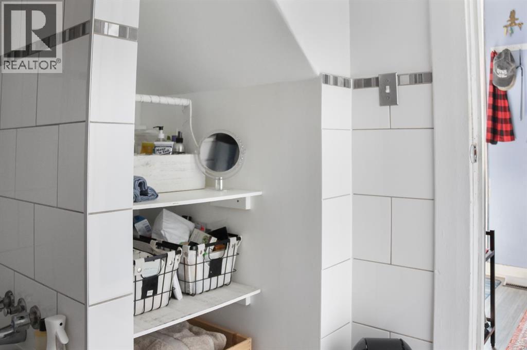5129 51 Street - Photo 13