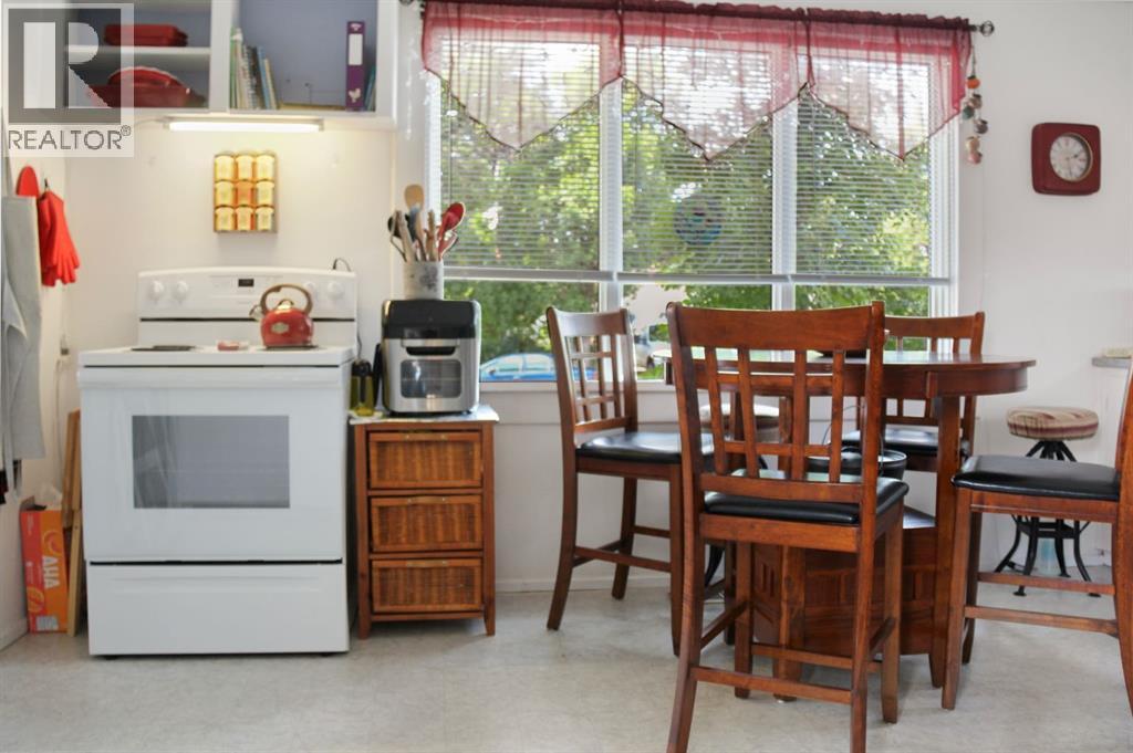 5129 51 Street - Photo 7