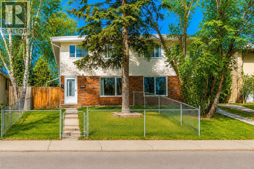3131 Dover Crescent SE - 24