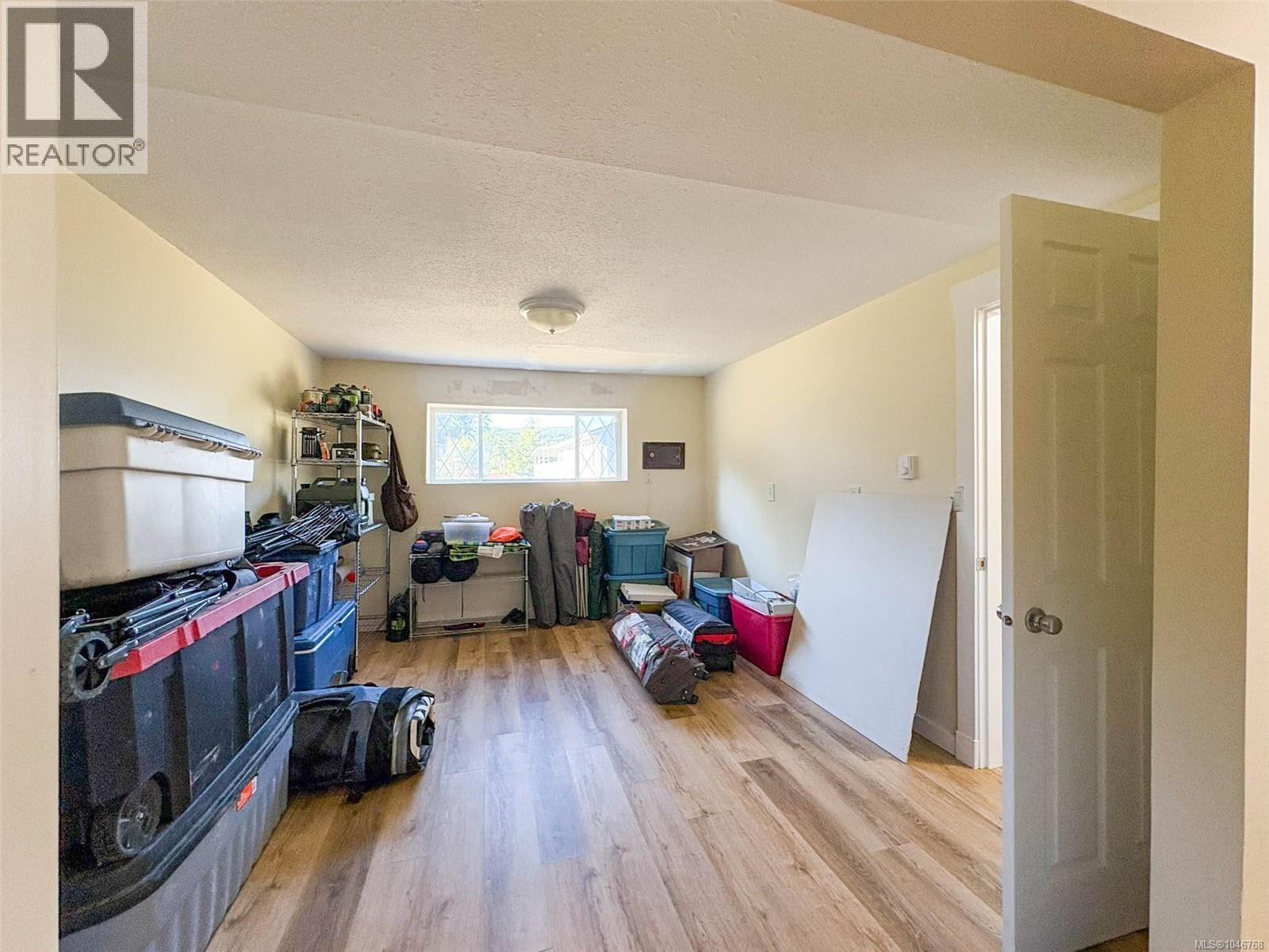 556 Coal Harbour Rd, Coal Harbour