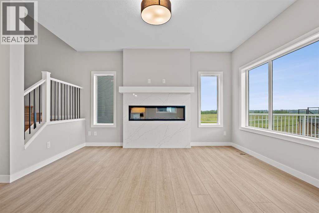 129 Walgrove Bay Southeast - Photo 17