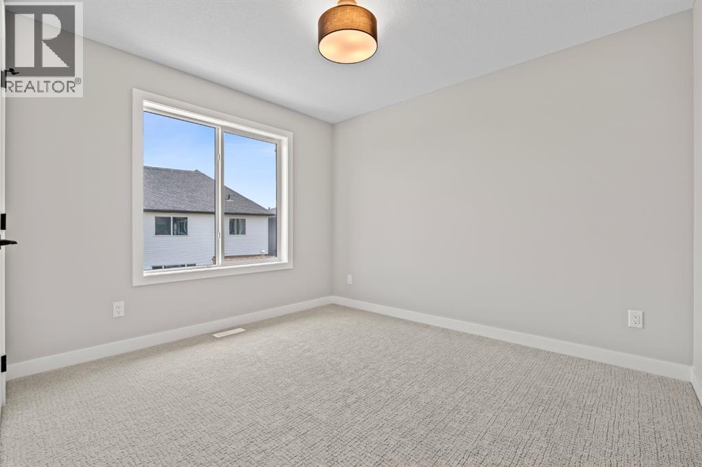129 Walgrove Bay Southeast - Photo 30