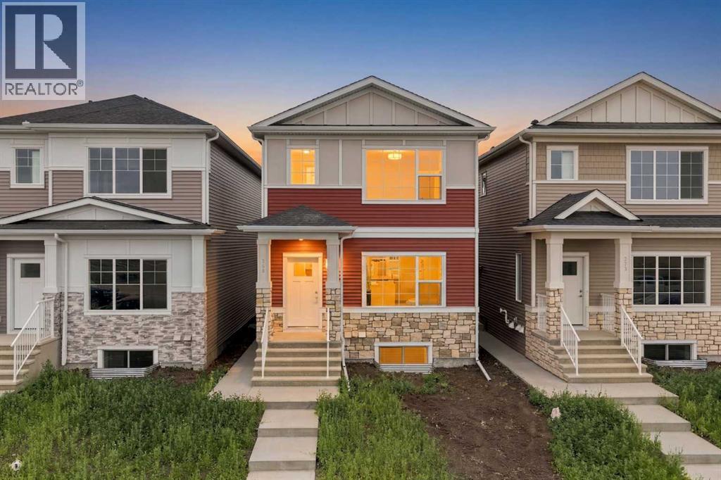 Property for sale at 268 Huxbury View NE