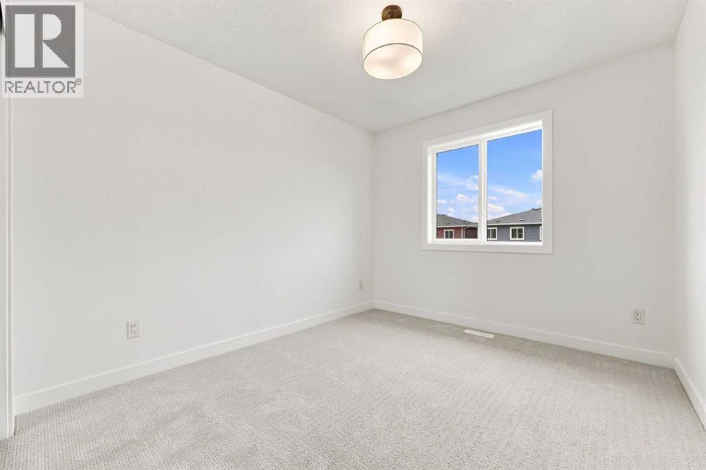 268 Huxbury View Northeast - Photo 31