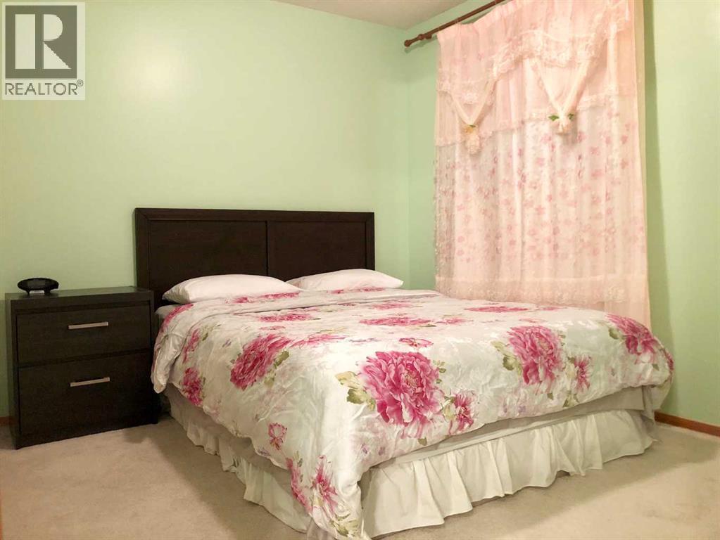 264 hawkmount Close - Photo 7