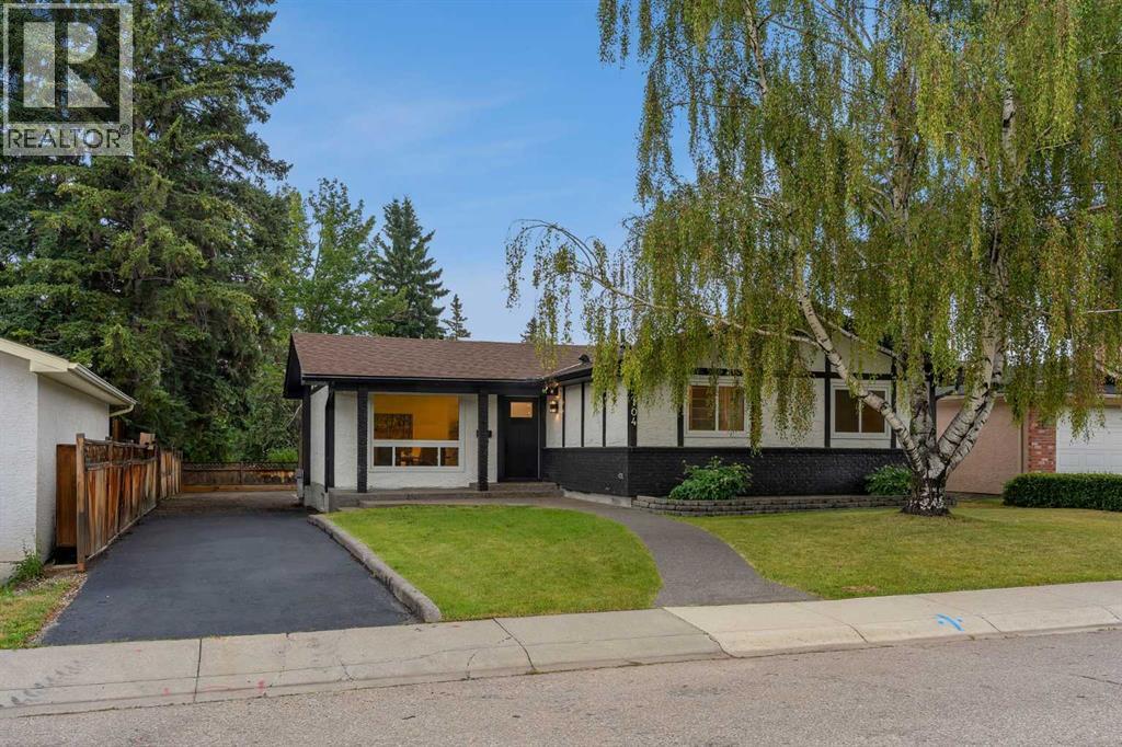 104 Oakmoor Place SW, Oakridge, Calgary photo 2