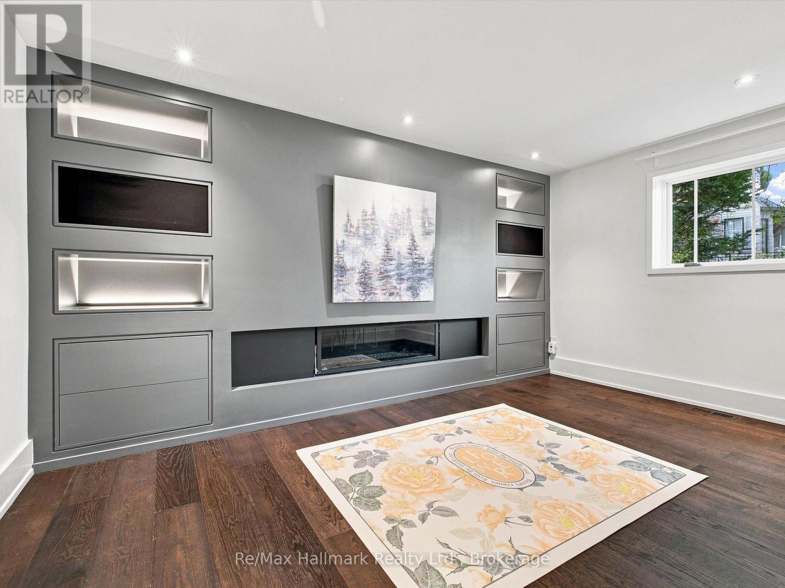 2076 GLENFOREST CRESCENT - Image 32