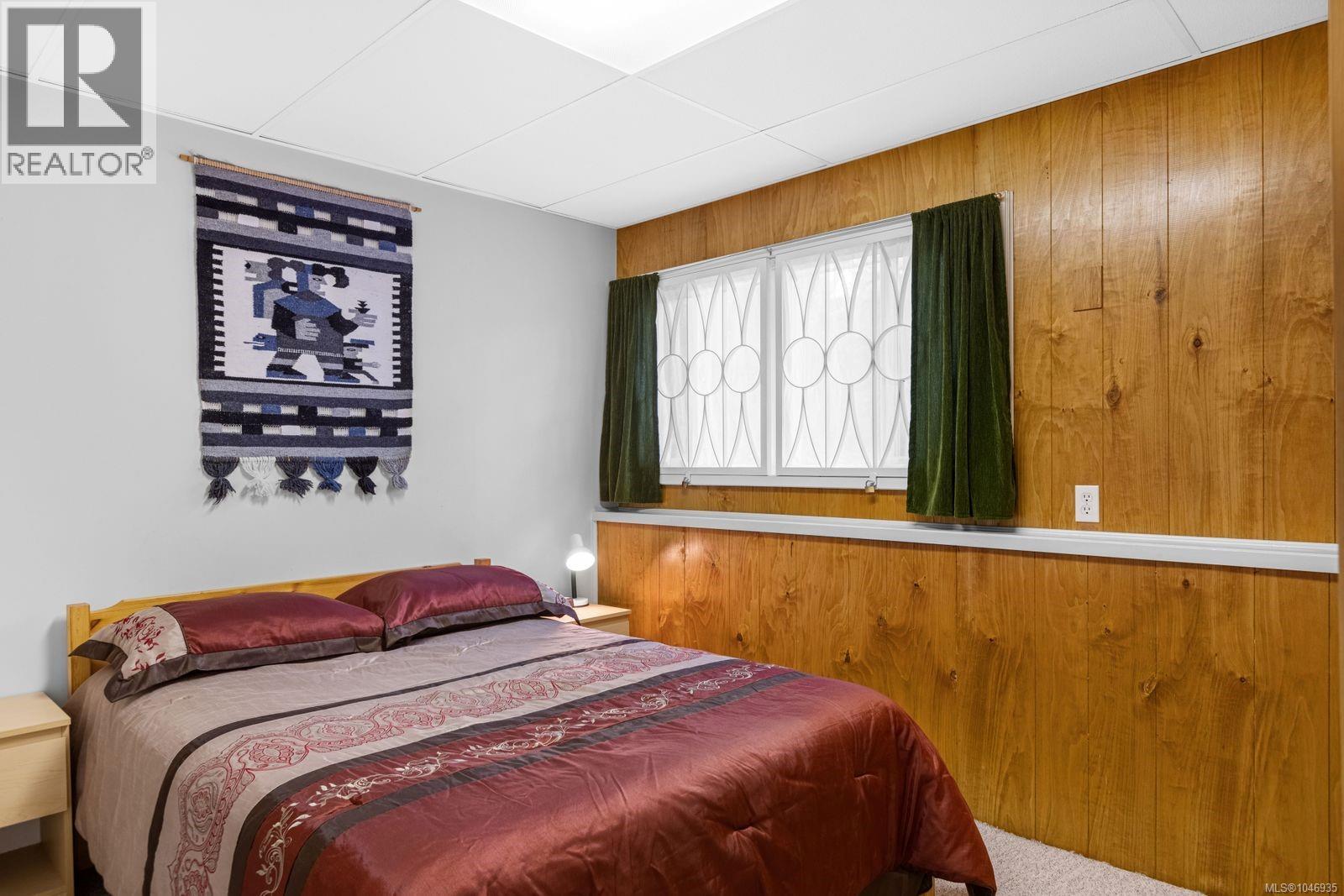 2980 Beach Dr - 26
