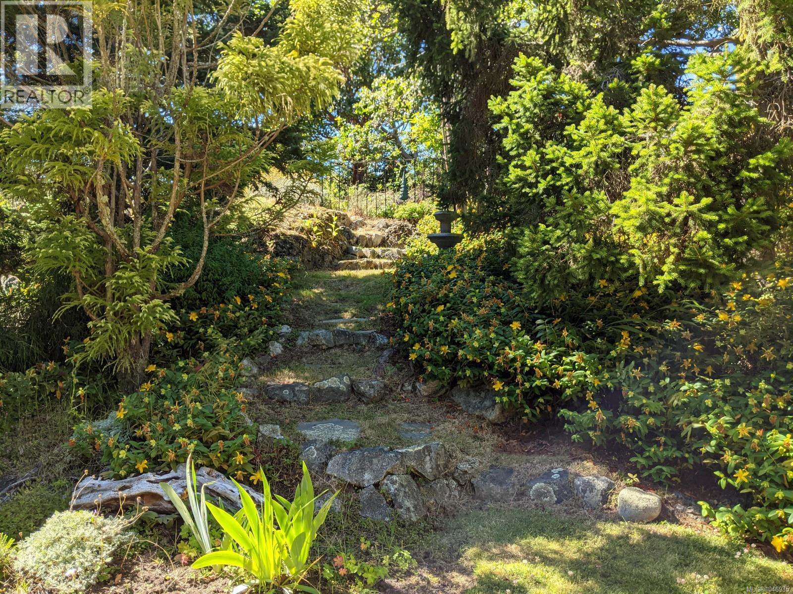  2980 Beach Drive, Oak Bay