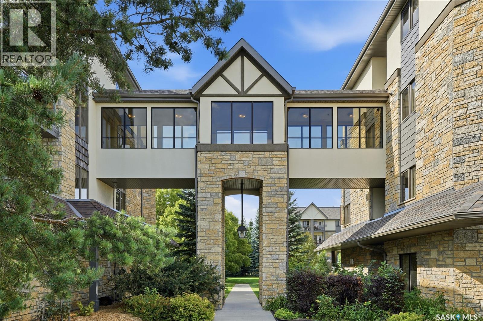 #311 1622A Acadia DRIVE - Image 45