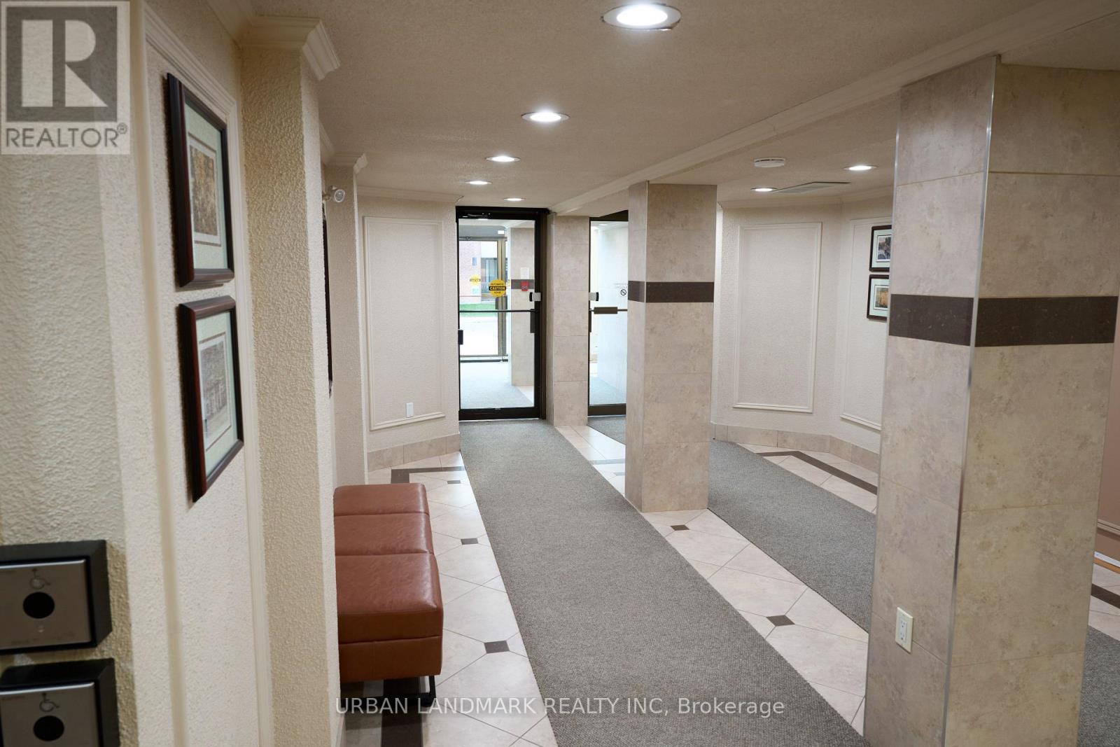 #107 1535 DIEFENBAKER COURT - Image 24