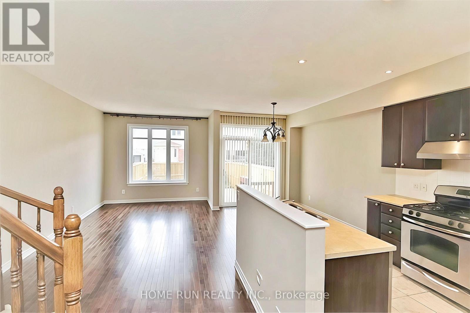 3 Bed, 3 Bath House for Rent in Ottawa – 270 JERSEY TEA CIRCLE, Ottawa – MLS# X13679006 - Image 7