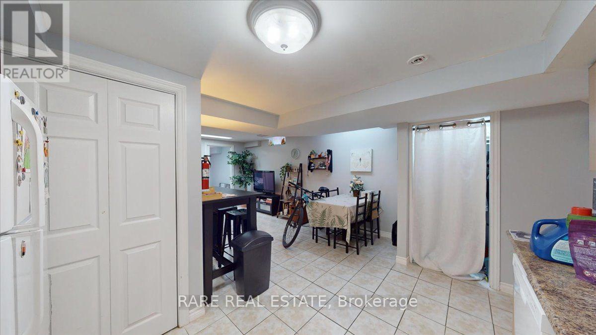 1825 HOBSON DRIVE - 29