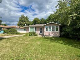 14 Cherry Street, Pine Falls, MB R0E1P0 Photo 35