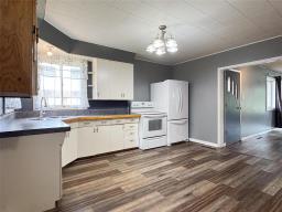 293 Learners Street, Minitonas, MB R0L1Z0 Photo 7